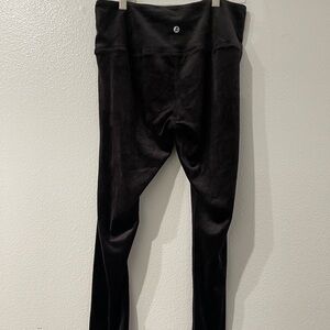 Black leggings size L